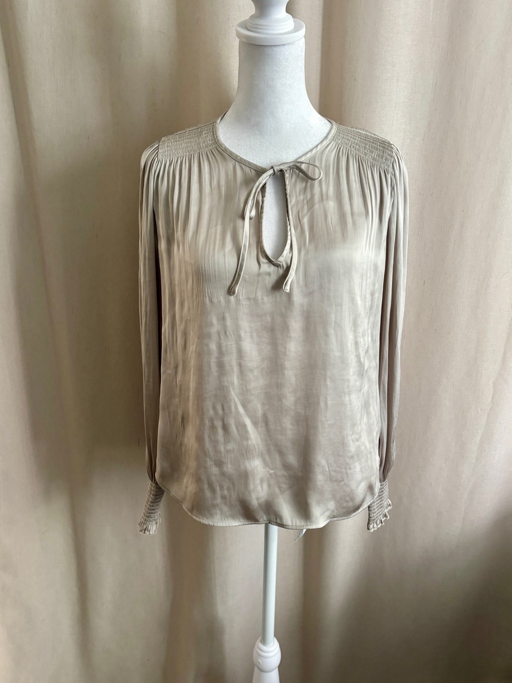 Banana Republic Boho Tie-Front Blouse — Size XS
